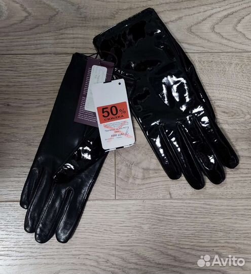 Кожаные женские перчатки