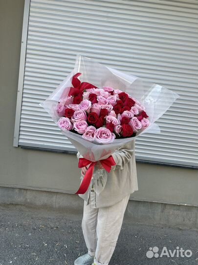 Букет 51 роза готов к отправке 4600