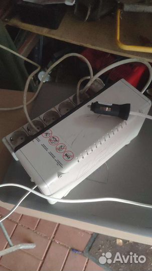 Инвертор автомобильный 300W