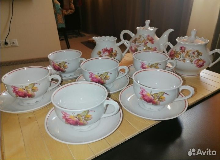 Набор посуды сервиз чайный новый « Коралл»