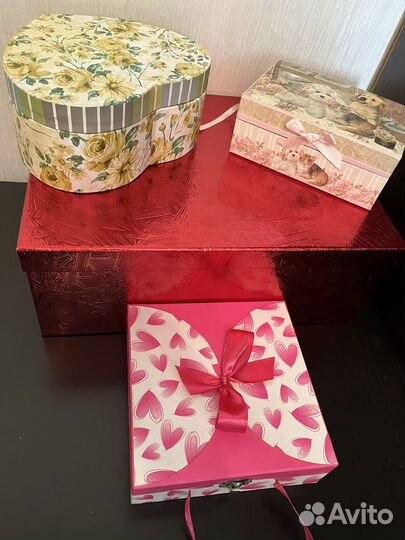 Подарочные коробки/шкатулки
