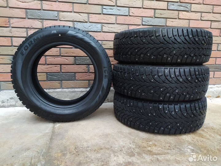 Pirelli Formula Ice 215/60 R17 100T