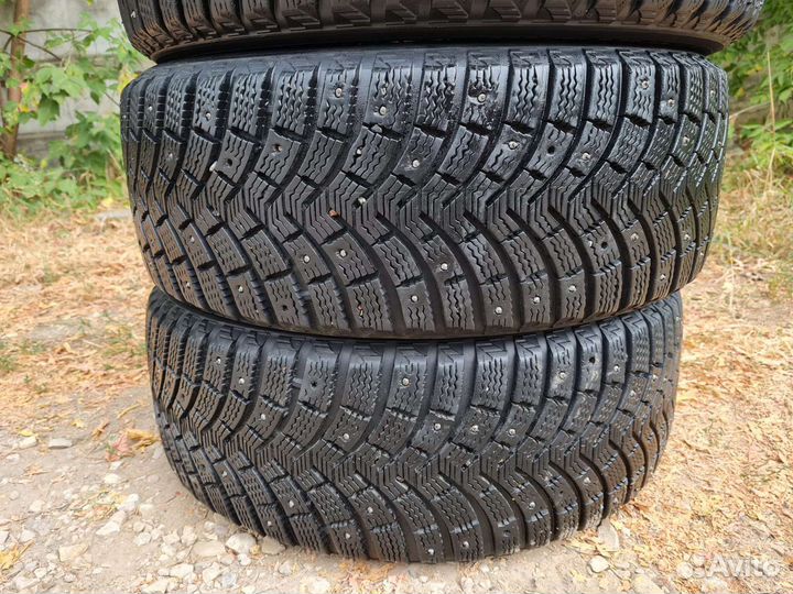 Michelin X-Ice North 3 205/55 R16