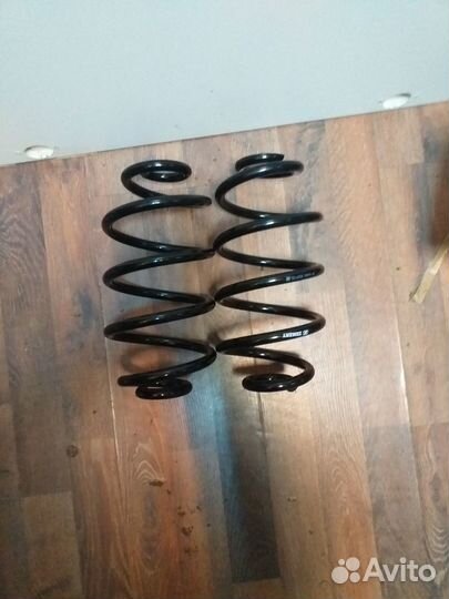 Пружины задние Volkswagen Passat B5