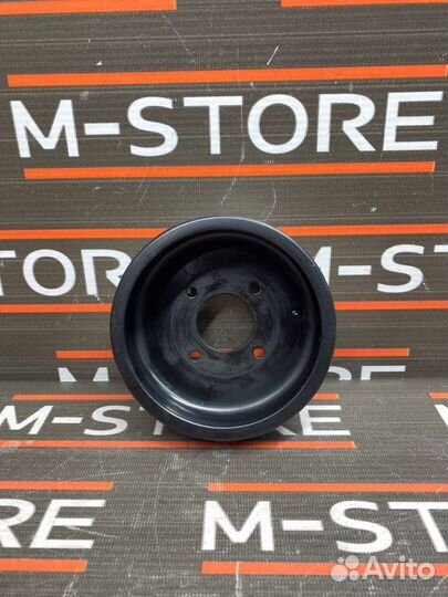 Шкив помпы Mercedes-Benz M-Class W163 112.942 2000