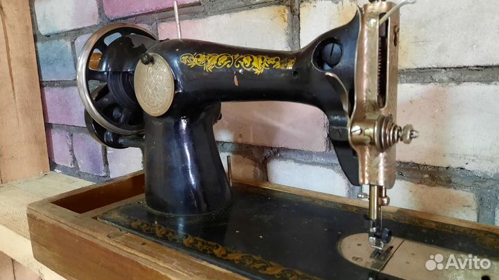 Швейная машинка подольская ручная