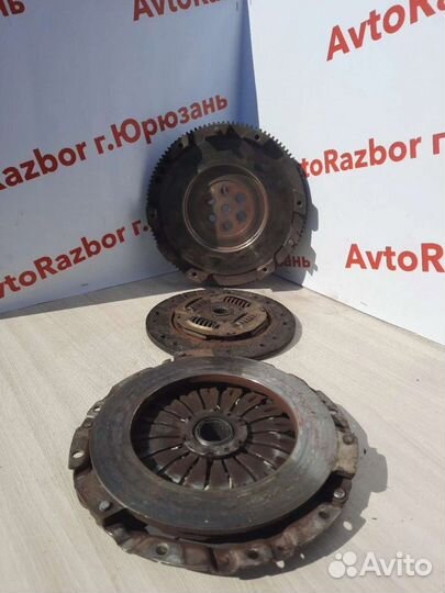 Маховик Kia Carens