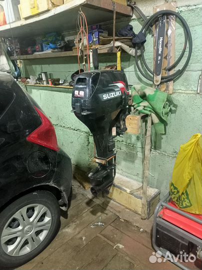 Лодочный мотор