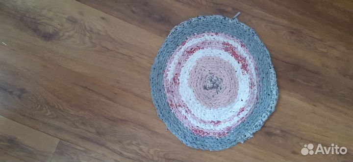 Коврики вязаные