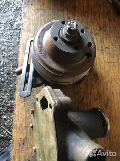 Помпа водяной насос зил157