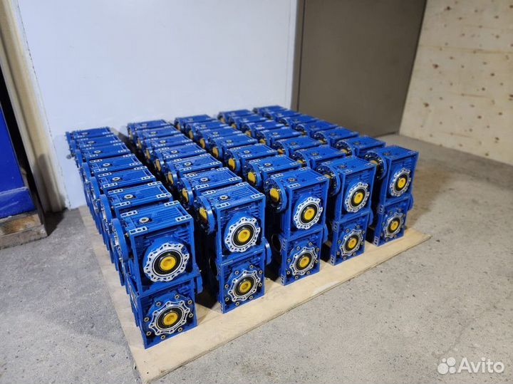 Мотор редуктор червячный nmrv063