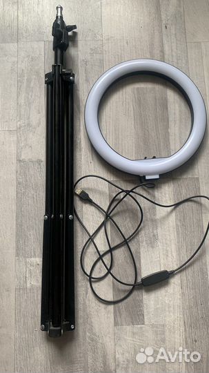 Кольцевая лампа со штативом 26 см