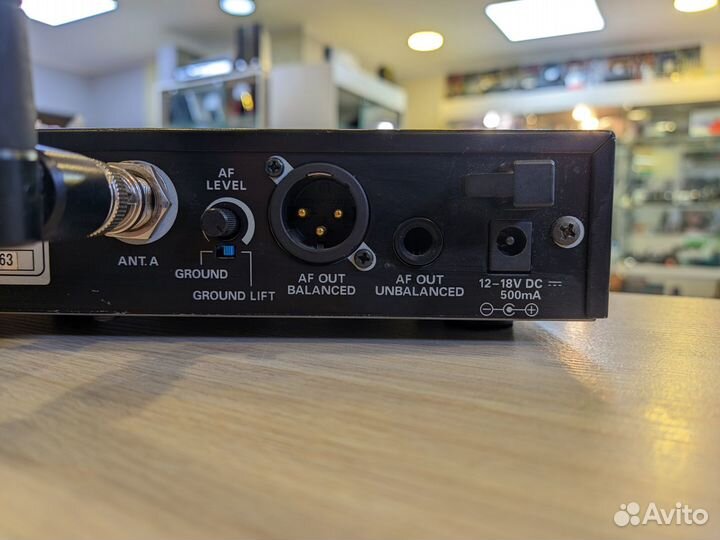 Радиосистема Audio-Technica ATW-R3100