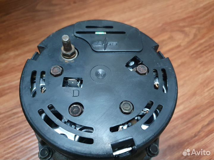 Генератор на Ниву 21214 на 80 Ампер