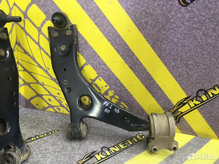 Рычаг передний нижний Фокус Focus 2 C-Max Вольво