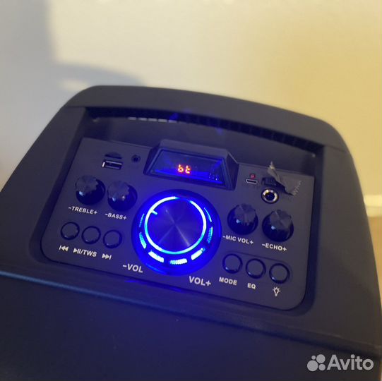 Блютуз колонка Speaker ZQS8210 новая