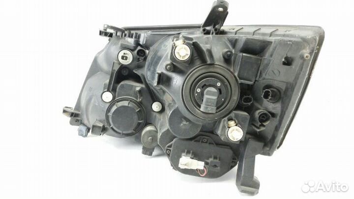 Фара правая Toyota Alphard MNH10