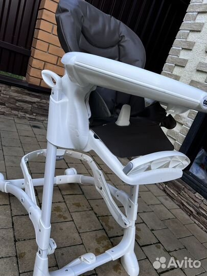 Стульчик для кормления cam