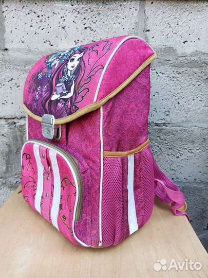 Школьный рюкзак ортопедический