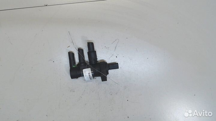 Клапан Citroen DS3, 2011