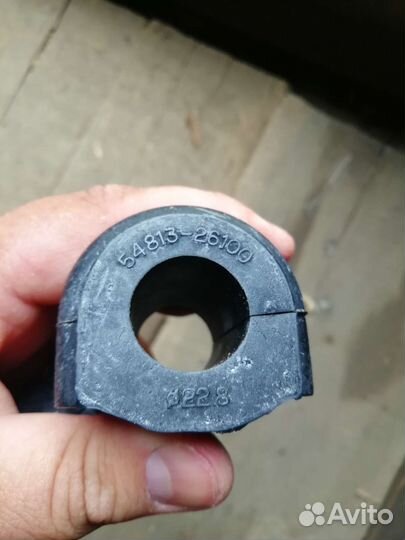 Втулки переднего стабилизатора Hyundai santa fe 1