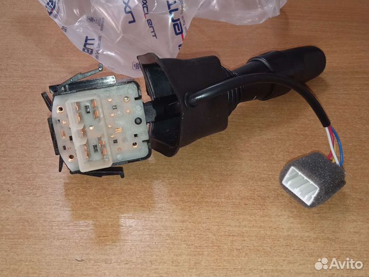 Подрулевой переключатель правый Лачетти седан