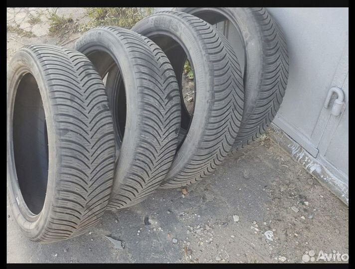 AMP Terrain Attack A/T A 195/55 R20 30K