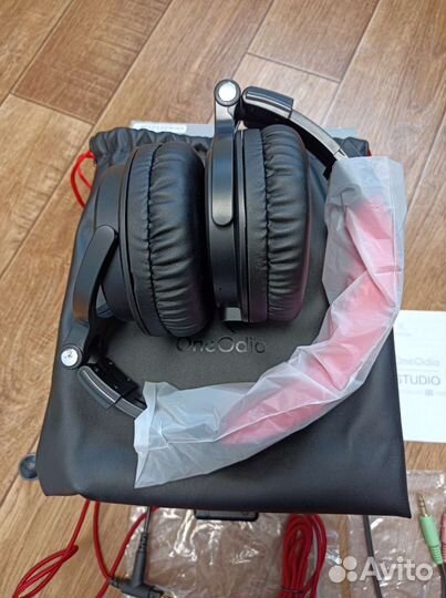 Гарнитура. Беспроводные наушники OneOdio Pro-M