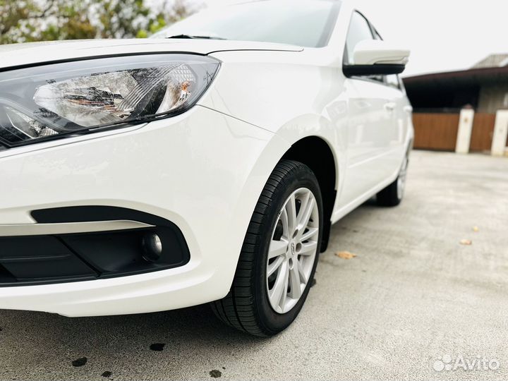 LADA Granta 1.6 МТ, 2022, 1 800 км