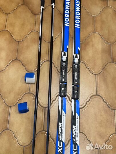 Лыжи беговые 140 см