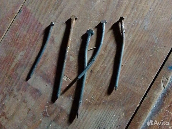 Старинная тумба