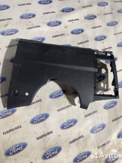 Накладка на торпедо Ford Focus 3 2011-2014