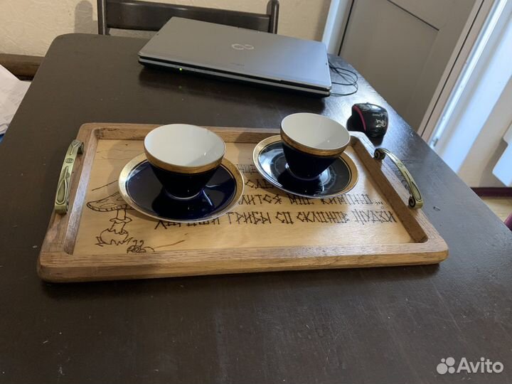 Деревянный поднос ручной работы