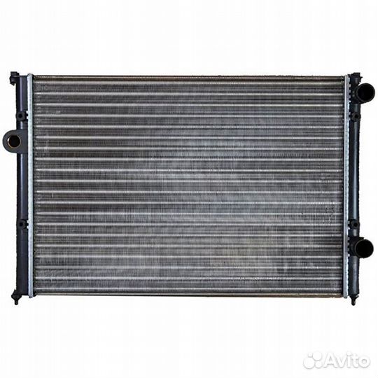 Фольксваген Пассат Б4 радиатор охлаждения двигател