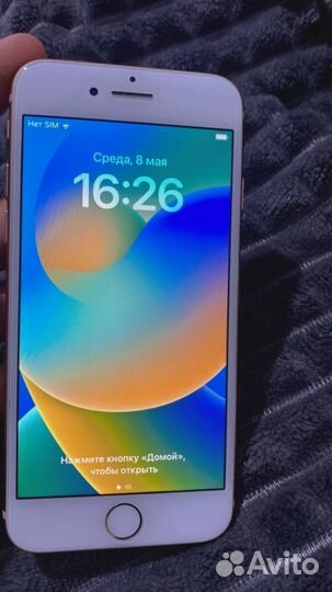 iPhone 8, 64 ГБ
