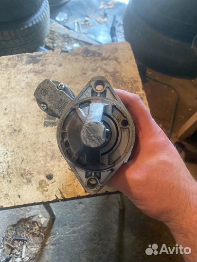 Продам стартер на accent