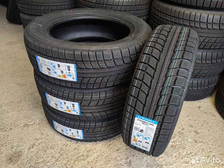 Triangle TR777 215/60 R17 96H