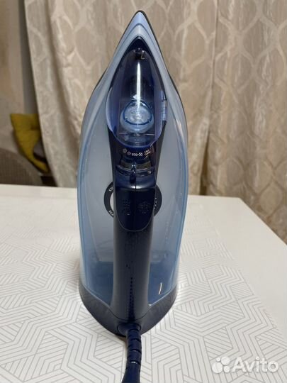 Утюг Philips DST 6008