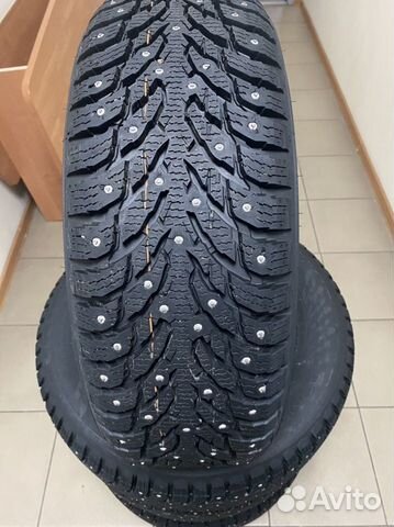 Nokian Tyres Hakkapeliitta 9 SUV 215/65 R16