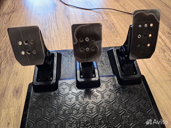 Игровой руль thrustmaster t248