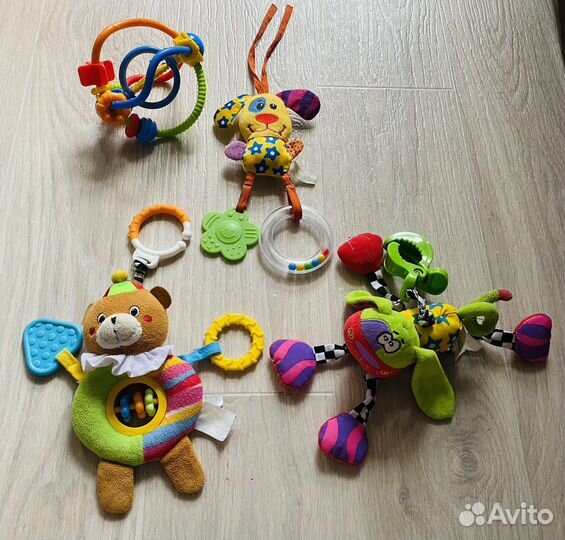 Подвесные игрушки пакетом