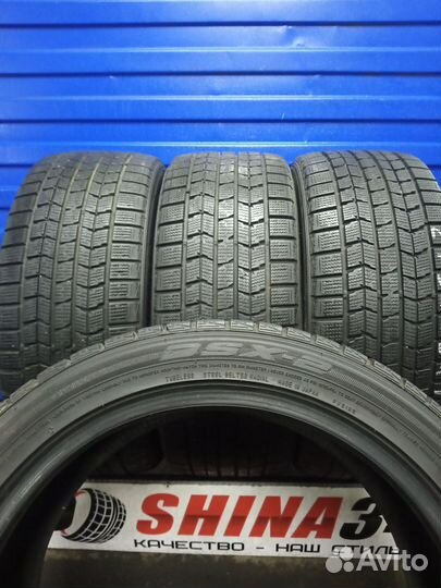 Dunlop DSX-2 215/45 R17 87Q