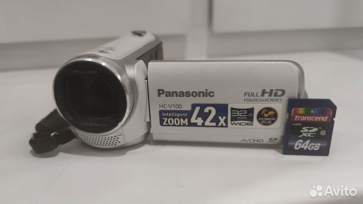 Panasonic hc-v100 + дополнительно аккумулятор