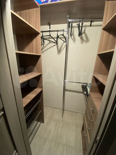 1-к. квартира, 42 м², 3/9 эт.