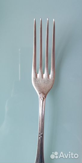 Вилка мельхиоровая посеребренная