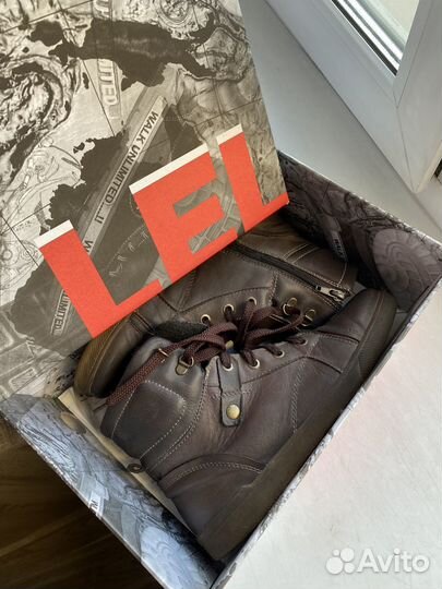 Ботинки высокие кожаные