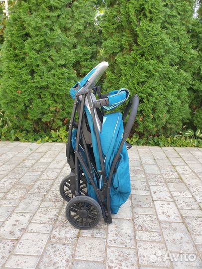 Коляска прогулочная