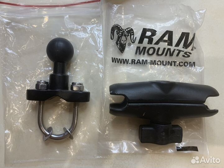 Навигатор garmin zumo 660 с крепежом RAM