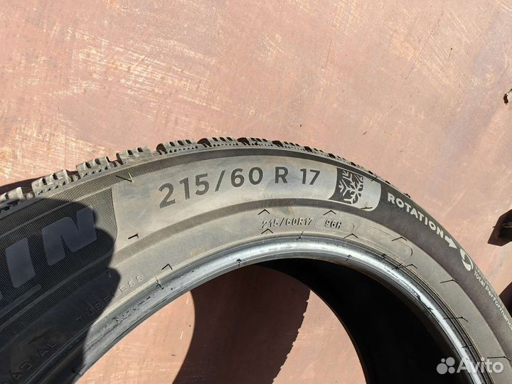 Michelin Alpin 6 215/60 R17
