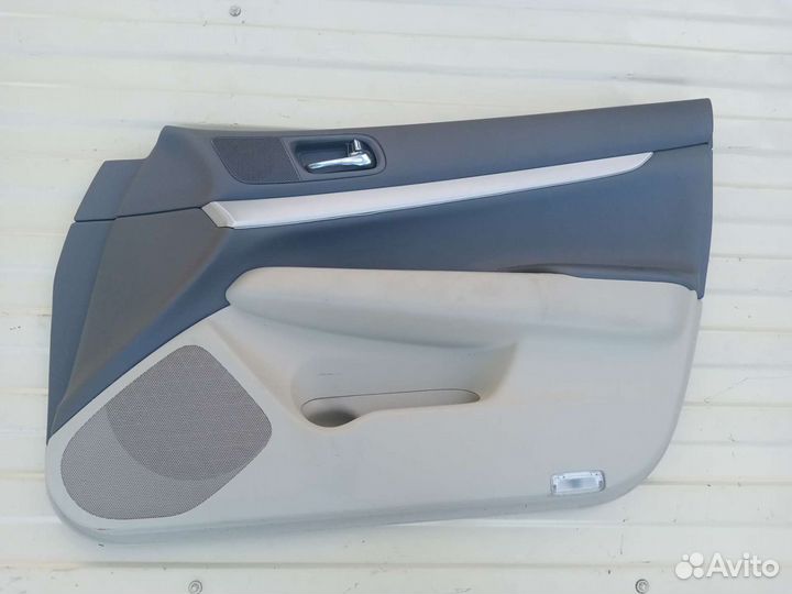Обшивка передняя правая infiniti g35 v36 VQ35HR